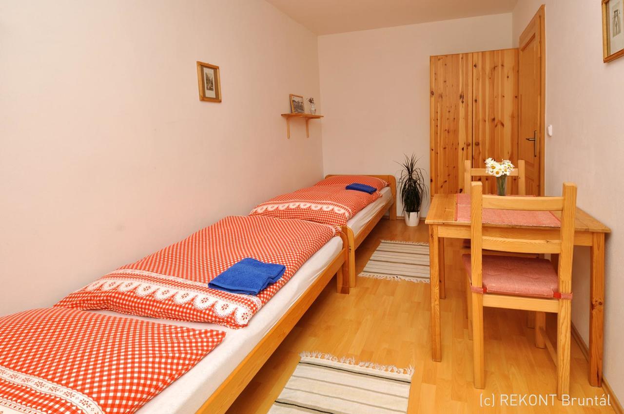 Penzion U Vodopadu Karlova Studánka Exteriör bild